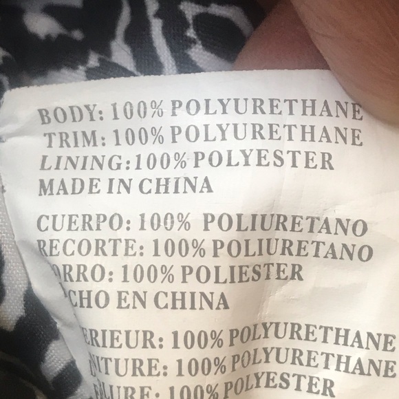 Steve Madden Black Expandable Purse - Picture 15 of 16